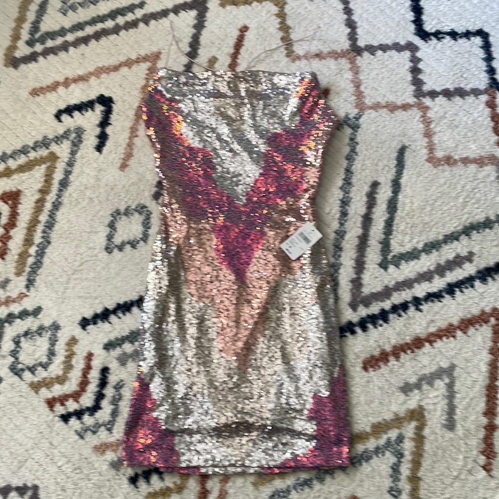 Windsor sequin homecoming dress — NWT